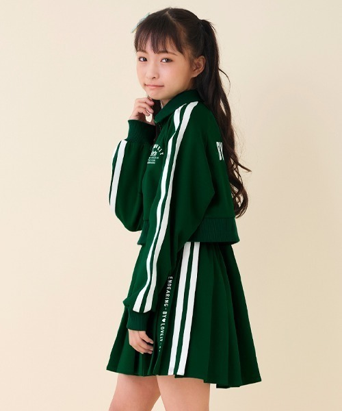 by LOVEiT（バイラビット）の「インパン付きライン入りプリーツチアスカート（スカート・キッズ・グリーン/レッド/ブラック/ピンク・140cm/130cm/150cm/120cm/160cm）」の12枚目の写真