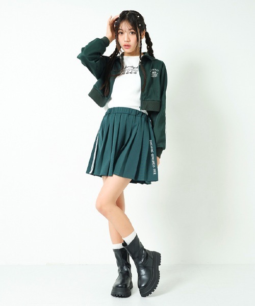 by LOVEiT（バイラビット）の「インパン付きライン入りプリーツチアスカート（スカート・キッズ・グリーン/レッド/ブラック/ピンク・140cm/130cm/150cm/120cm/160cm）」の22枚目の写真