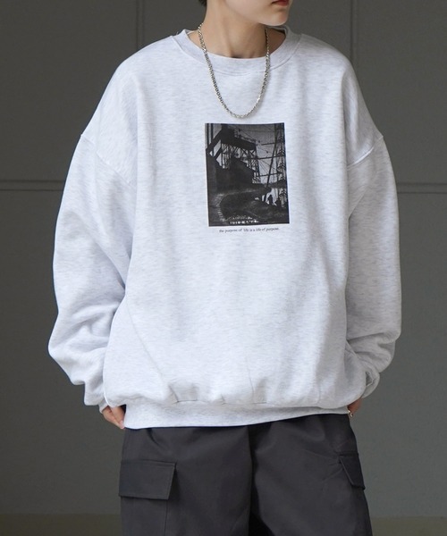 Confirm(コンファーム)の「ワンポイントロゴ / フォトプリント / Shadowガールプリント ビッグシルエット 裏起毛プルオーバースウェット ユニセックス【Confirm】(スウェット・メンズ・ホワイト/ブラック/杢グレー/ホワイト系その他/ブラック系その他/グレー系その他/ブラック系その他2/グレー系その他2/グレー系2・M/L)」の7枚目の写真