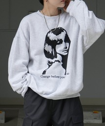 ワンポイントロゴ / フォトプリント / Shadowガールプリント ビッグシルエット 裏起毛プルオーバースウェット ユニセックス【Confirm】