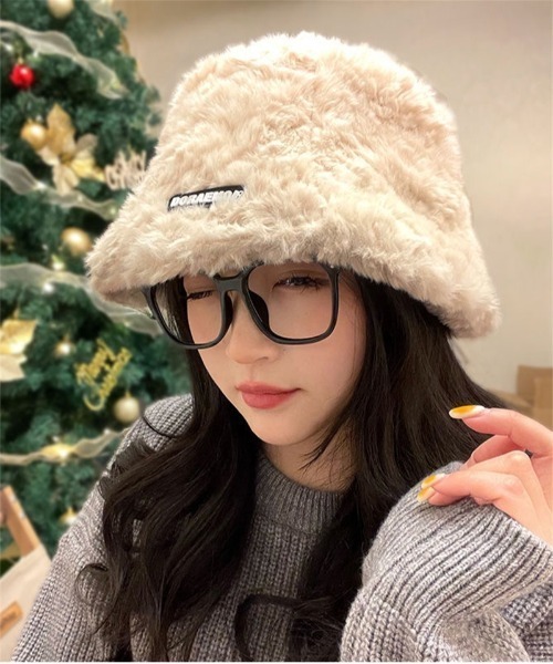 Ritzy（リッツィー）の「もこもこ ワンポイントプレートバケットハット（ハンチング/ベレー帽・レディース・ベージュ/ホワイト/ブラック・FREE）」の3枚目の写真