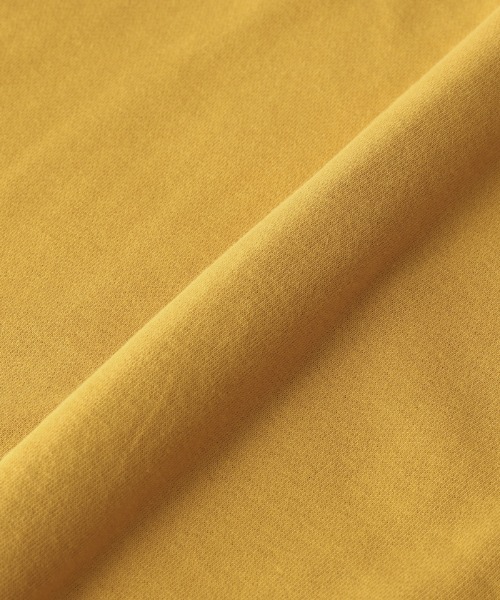 coca（coca）（コカ）の「キッズ　裏毛V切替タートルネックプルオーバー（スウェット・キッズ・マスタード/ブラック・110/120/130/140）」の10枚目の写真