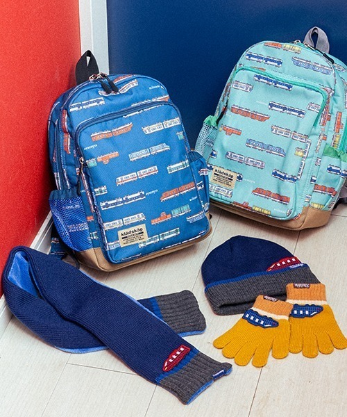 kladskap（クレードスコープ）の「電車ワッペン配色ニット帽（ニットキャップ/ビーニー・キッズ・マスタード/ネイビー・FREE）」の5枚目の写真