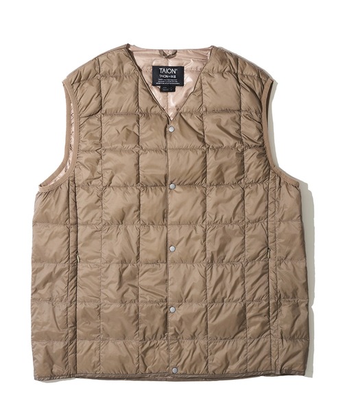 TAION（タイオン）の「【TAION / タイオン】V NECK BUTTON DOWN VEST / インナーダウンベスト TAION-001（ダウンベスト・メンズ・ブラック/グレー/サンドベージュ/ネイビー/チャコールグレー/カーキ/セージグリーン/その他/カモフラージュ/その他2/その他1・X-LARGE/MEDIUM/LARGE/XX-LARGE/SMALL）」の20枚目の写真