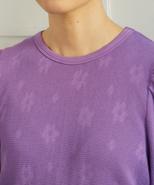 CHILD WOMAN（チャイルドウーマン）の「☆花メッシュジャガード BIGパフ袖プルオーバー（Tシャツ/カットソー・レディース・アイボリー/ピンク/パープル/ネイビー・FREE）」の10枚目の写真