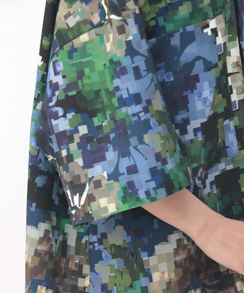 チチカカ(チチカカ)の「ビッグアソートプリントシャツ【ユニセックス】(シャツ/ブラウス・レディース・ターコイズブルー/ネイビー/ブラウン・FREE)」の18枚目の写真