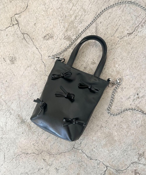 Me%（ミィパーセント）の「リボンポーチショルダー 103419（ショルダー