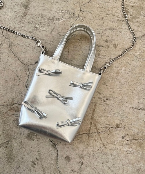 Me%（ミィパーセント）の「リボンポーチショルダー 103419（ショルダーバッグ・レディース・ブラック/シルバー・FREE）」の11枚目の写真