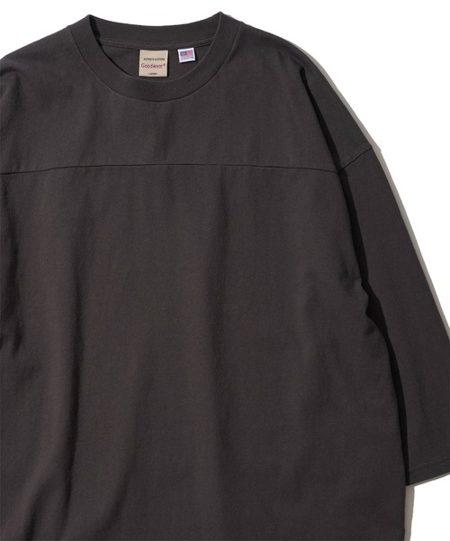 Goodwear(グッドウェア)の「【Goodwear/グッドウェア】USAコットン切替7分袖 FOOTBALL TEE(Tシャツ/カットソー・メンズ・ネイビー/グレー/ホワイト/ライトカーキ/チャコールグレー/ブラック・MEDIUM/X-LARGE/LARGE)」の3枚目の写真
