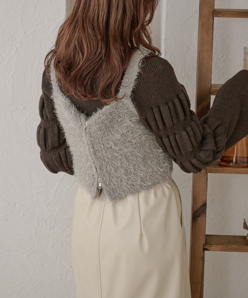 Ambre Neige(アンブルネージュ)の「シャギーWジップビスチェ/WEB/EC限定商品(キャミソール・レディース・グレー/アイボリー・FREE)」の6枚目の写真