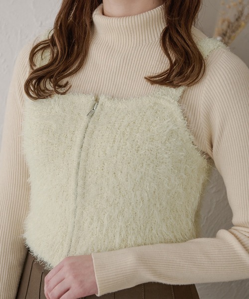 Ambre Neige(アンブルネージュ)の「シャギーWジップビスチェ/WEB/EC限定商品(キャミソール・レディース・グレー/アイボリー・FREE)」の17枚目の写真