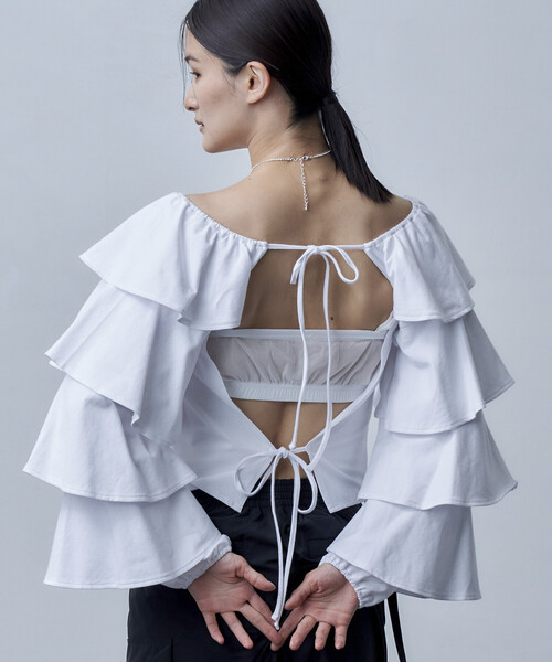 Firsthand（ファーストハンド）の「Firsthand/ファーストハンド オーガニックコットン天竺2WAYフリルスリーブカーディガン（カーディガン/ボレロ・レディース・ベージュ/ホワイト/ブラック・ﾌﾘ-）」の4枚目の写真