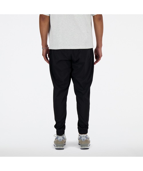 NEW BALANCE（ニューバランス）の「Sport Essentials ウーブンジョガー(レギュラー）（スウェットパンツ・メンズ・ネイビー/ブラック/カーキ・SMALL/MEDIUM/LARGE/X-LARGE/XX-LARGE）」の6枚目の写真