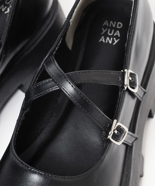 GLOBAL WORK（グローバルワーク）の「厚底メリージェーン/AND YUA ANY/991674（ドレスシューズ・キッズ・アイボリー/ブラック・SMALL/MEDIUM/LARGE）」の8枚目の写真