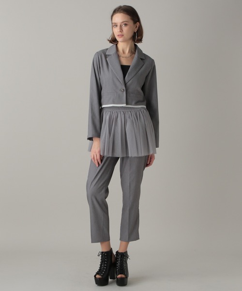 FOREVER 21(フォーエバー トゥエンティーワン)の「【2024SS】クロップドジャケット(テーラードジャケット・レディース・グレー/ブラック・FREE)」の12枚目の写真
