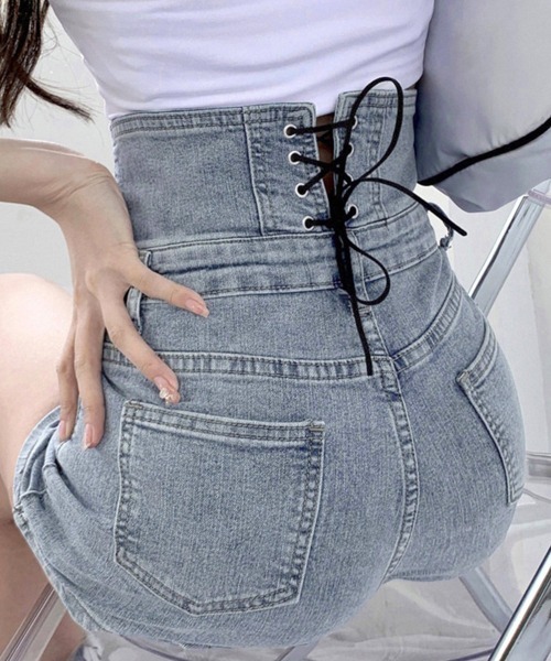 Miniministore(ミニミニストア)の「デニム ショートパンツ ハイウエスト美脚(デニムパンツ・レディース・チャコールグレー/サックスブルー/ブラック・L/S/XL/M)」の8枚目の写真