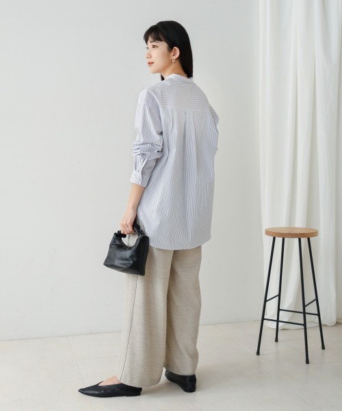 Bou Jeloud(ブージュルード)の「テトロン×コットンラメブロードストラップシャツ(Tシャツ/カットソー・レディース・ブルー/オフホワイト・38)」の9枚目の写真