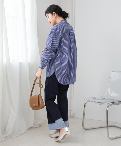 Bou Jeloud(ブージュルード)の「テトロン×コットンラメブロードストラップシャツ(Tシャツ/カットソー・レディース・ブルー/オフホワイト・38)」の15枚目の写真