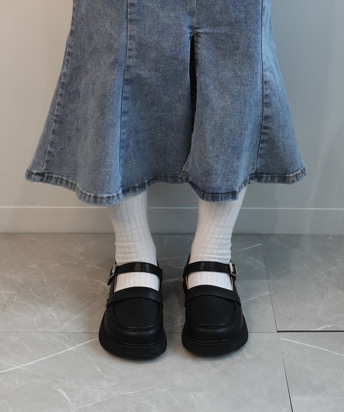 shoes365(シューズスリーシックスファイヴ)の「【shoes365】バックル止め 柔らかいローファー(ローファー・レディース・ブラック/ブラウン・22.0cm/21.5cm/21.0cm/20.5cm/23.5cm/23.0cm/22.5cm)」の13枚目の写真