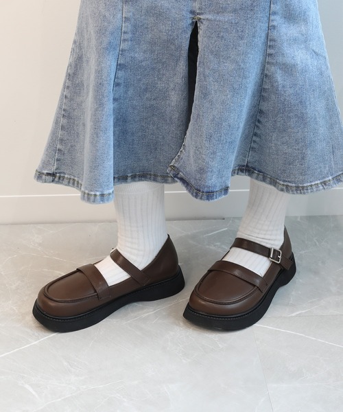 shoes365(シューズスリーシックスファイヴ)の「【shoes365】バックル止め 柔らかいローファー(ローファー・レディース・ブラック/ブラウン・22.0cm/21.5cm/21.0cm/20.5cm/23.5cm/23.0cm/22.5cm)」の21枚目の写真