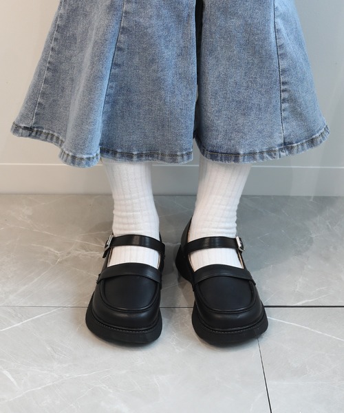 shoes365(シューズスリーシックスファイヴ)の「【shoes365】バックル止め 柔らかいローファー(ローファー・レディース・ブラック/ブラウン・22.0cm/21.5cm/21.0cm/20.5cm/23.5cm/23.0cm/22.5cm)」の17枚目の写真