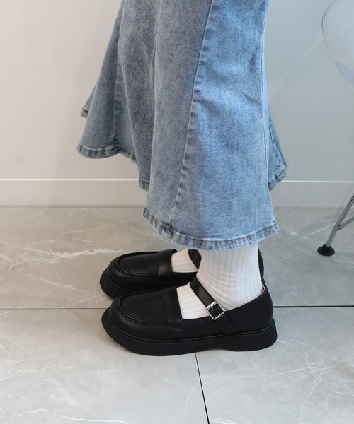 shoes365(シューズスリーシックスファイヴ)の「【shoes365】バックル止め 柔らかいローファー(ローファー・レディース・ブラック/ブラウン・22.0cm/21.5cm/21.0cm/20.5cm/23.5cm/23.0cm/22.5cm)」の18枚目の写真