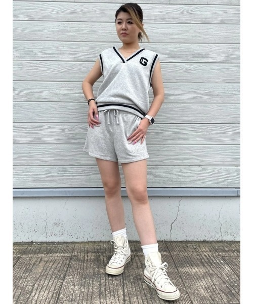 GAP ホワイト トレーナー・ショートパンツ セットアップ L GAP ホワイト トレーナー・ショートパンツ セットアップ L メンズ