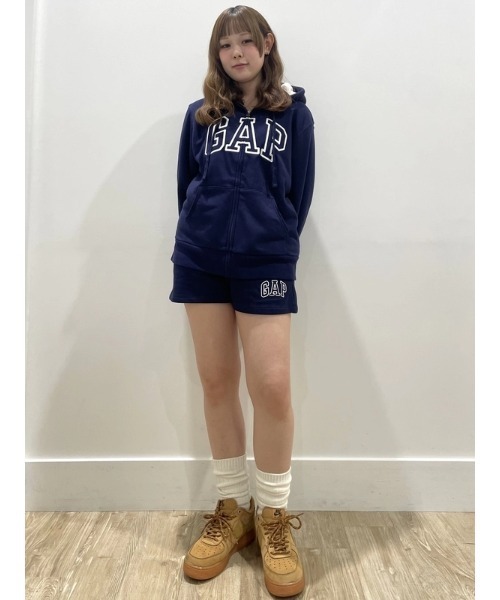 GAP（ギャップ）の「GAPロゴ ショートパンツ（WOMENS)（その他パンツ・レディース・ライトグレー/ネイビー/ラベンダー/ブラック/ピンク系その他/ベージュ/ピンク・S/XXS/XS/M/L）」の14枚目の写真