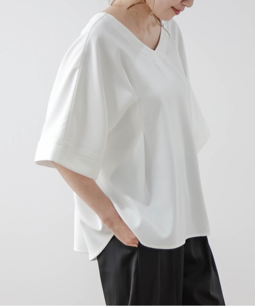 La-gemme（ラジェム）の「フロントタックプルオーバー（Tシャツ/カットソー・レディース・ブラック/ブルー/ホワイト・フリー）」の5枚目の写真