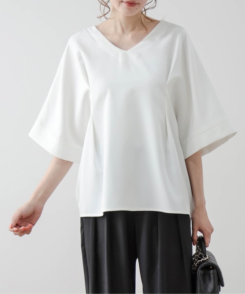 La-gemme（ラジェム）の「フロントタックプルオーバー（Tシャツ/カットソー・レディース・ブラック/ブルー/ホワイト・フリー）」の6枚目の写真