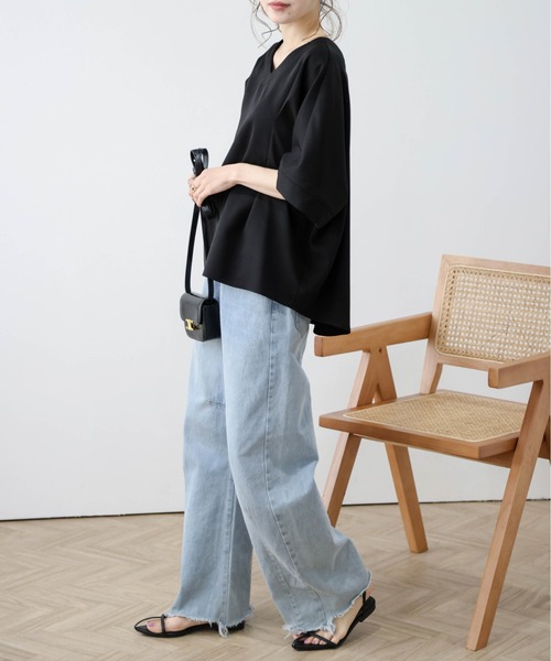 La-gemme（ラジェム）の「フロントタックプルオーバー（Tシャツ/カットソー・レディース・ブラック/ブルー/ホワイト・フリー）」の13枚目の写真