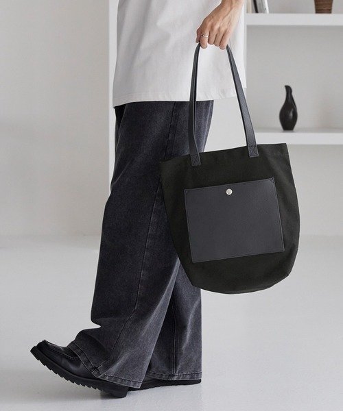 MONO-MART（モノマート）の「コンビポケットバーティカルトートバッグ（トートバッグ・メンズ・ブラック/ブラック系1/ブラック系2・FREE）」の14枚目の写真