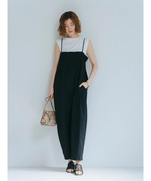 YECCA VECCA（イェッカヴェッカ）の「ドライタッチサロペット（サロペット/オーバーオール・レディース・ベージュ/ブラック・FREE）」の20枚目の写真