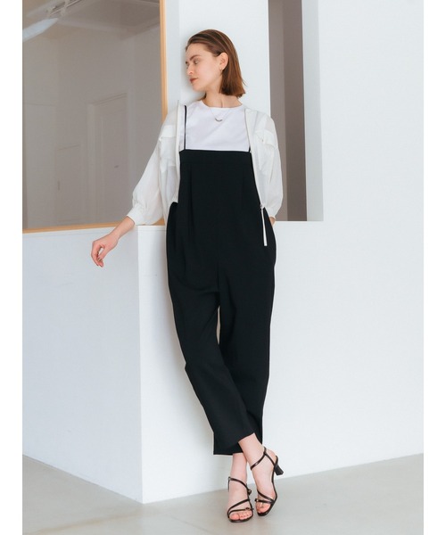 YECCA VECCA（イェッカヴェッカ）の「ドライタッチサロペット（サロペット/オーバーオール・レディース・ベージュ/ブラック・FREE）」の4枚目の写真