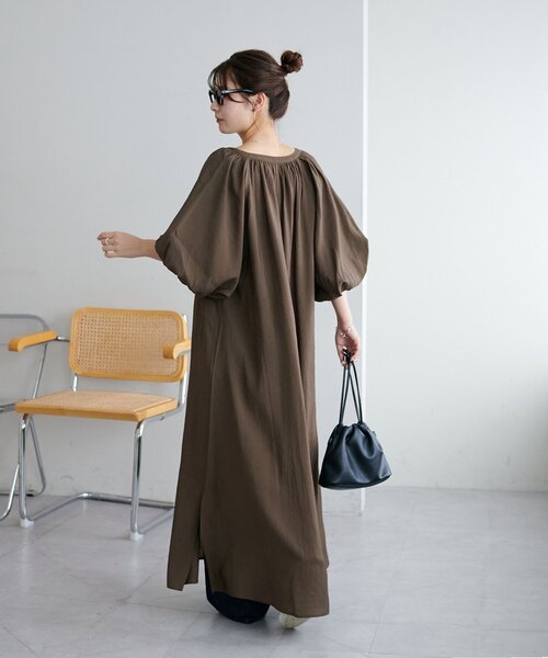 DISCOAT（ディスコート）の「【新色追加!/WEB限定】バルーンマキシワンピース（ワンピース・レディース・ホワイト/グリーン系その他/ブラック/グリーン系その他2/ブラウン・MEDIUM）」の20枚目の写真