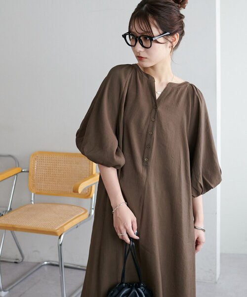 DISCOAT（ディスコート）の「【新色追加!/WEB限定】バルーンマキシワンピース（ワンピース・レディース・ホワイト/グリーン系その他/ブラック/グリーン系その他2/ブラウン・MEDIUM）」の21枚目の写真