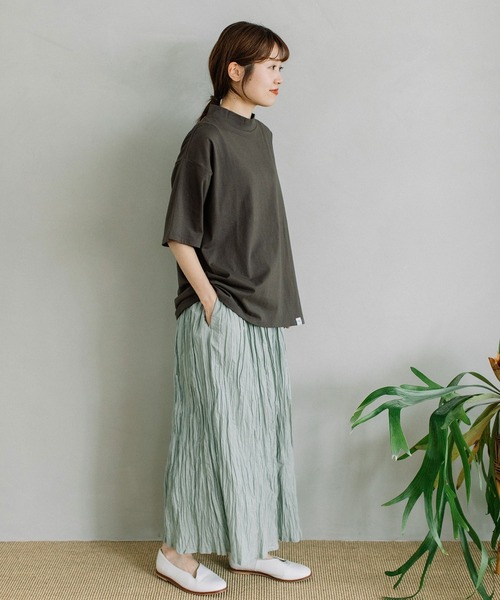 POU DOU DOU(プードゥドゥ)の「モックネックトップス(Tシャツ/カットソー・レディース・ブラック/ブルー/アイボリー/ダークグレー・3)」の15枚目の写真