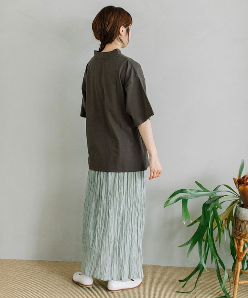 POU DOU DOU(プードゥドゥ)の「モックネックトップス(Tシャツ/カットソー・レディース・ブラック/ブルー/アイボリー/ダークグレー・3)」の16枚目の写真