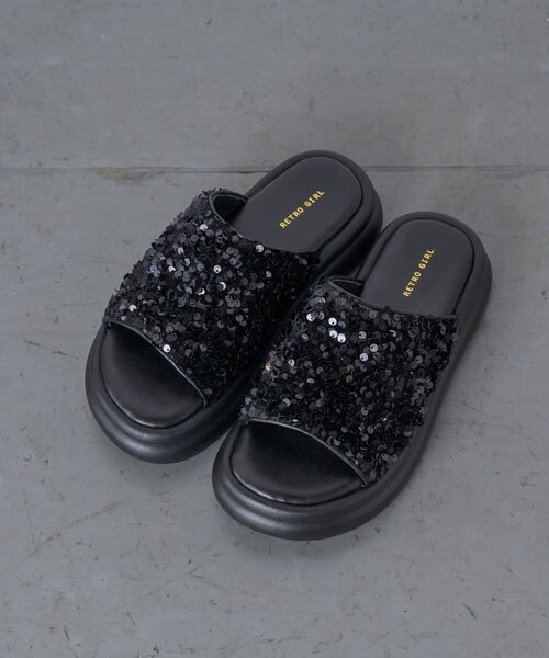 RETRO GIRL(レトロガール)の「スパンコールサンダル(サンダル・レディース・ブラック/オフホワイト/シルバー・MEDIUM/LARGE)」の5枚目の写真