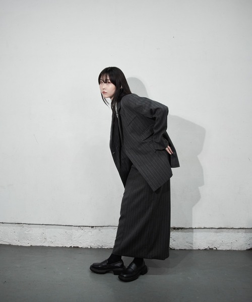 Y/lim(イリム)の「ピンストライプIラインスカート(スカート・レディース・グレー/チャコールグレー・M/L)」の14枚目の写真