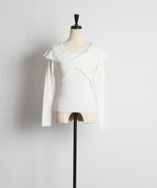 tocco closet(トッコ クローゼット)の「アシメカラーツイストリブニットプルオーバー(ニット/セーター・レディース・オフホワイト/ピンク/サックスブルー・M)」の11枚目の写真