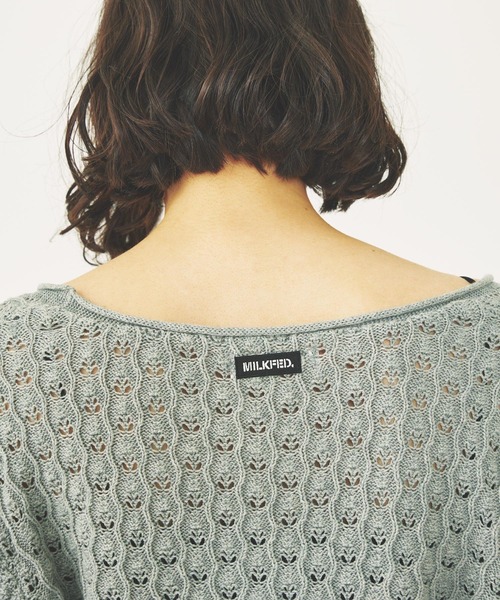 MILKFED.(ミルクフェド)の「SCALLOP HEM KNIT CARDIGAN(カーディガン/ボレロ・レディース・アッシュ/ブラック/ネイビー・ONE SIZE)」の10枚目の写真