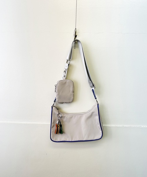 Magine(マージン)の「cheek チーク:square sholder/スクエア ショルダーバッグ(ショルダーバッグ・レディース・パープル/ブラック/ホワイト・FREE)」の19枚目の写真