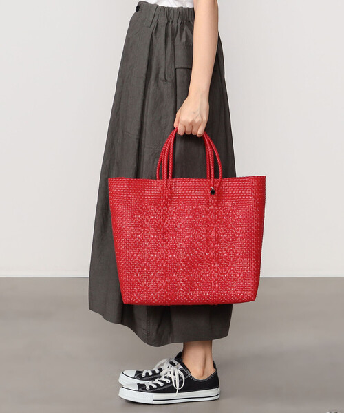 Bshop（ビショップ）の「P.I. Project |〈別注〉メルカドバッグ MEDIUM WOMEN（かごバッグ・レディース・ブラック/グリーン/レッド・ONE）」の3枚目の写真