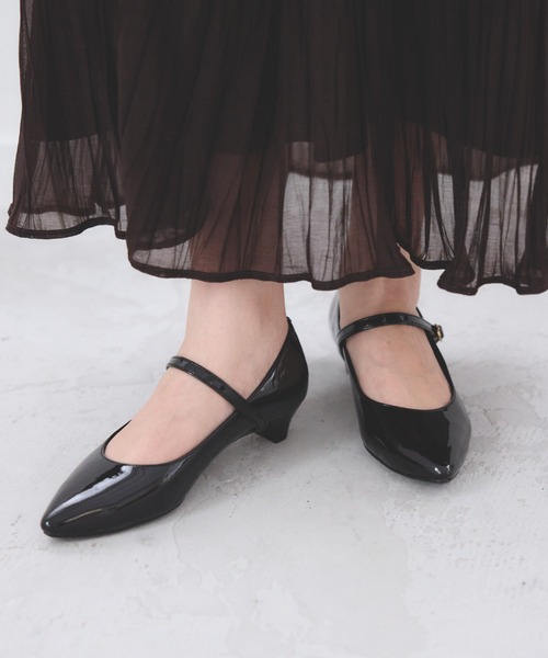 JELLY BEANS(ジェリービーンズ)の「【晴雨兼用】【防水・撥水】【生活防水】【滑りにくい】【雨の日】【通勤靴】【レイン対応】レインストラップパンプス【Made in Japan】(325-33981)JELLY BEANS(ジェリービーンズ)(レインシューズ・レディース・シルバー/ブラック系その他/アイボリー・22.5/23/23.5/24/24.5)」の3枚目の写真