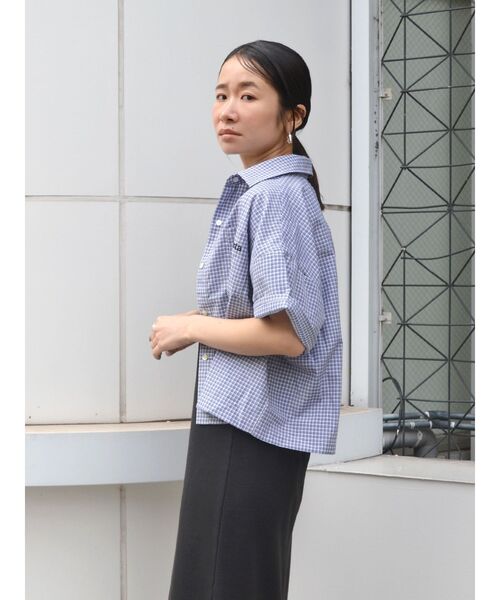 Ungrid（アングリッド）の「ハーフスリーブエンブロイダリーシャツ（シャツ/ブラウス・レディース・ブラック/スカイブルー/ブルー・FREE）」の21枚目の写真