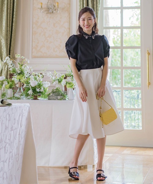 QUEENS COURT(クイーンズコート)の「襟ジュエルブラウス≪洗濯機で洗える≫(シャツ/ブラウス・レディース・ホワイト/ピンク/ブラック・M)」の17枚目の写真