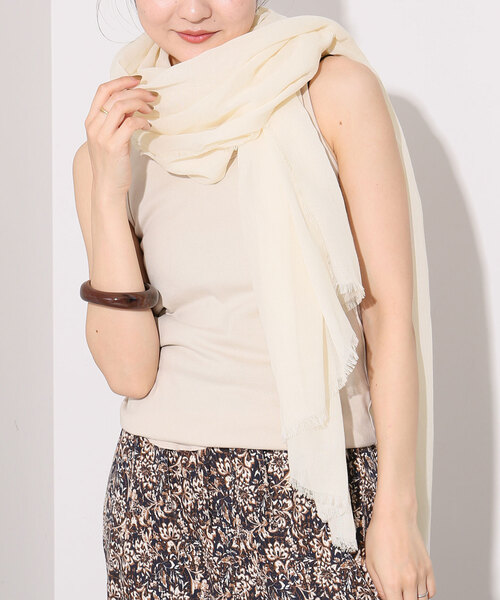 SLOBE IENA（スローブイエナ）の「SLOBE IENA ストール（ストール/ショール・レディース・チャコールグレー/スカイブルー/アイボリー・FREE）」の2枚目の写真