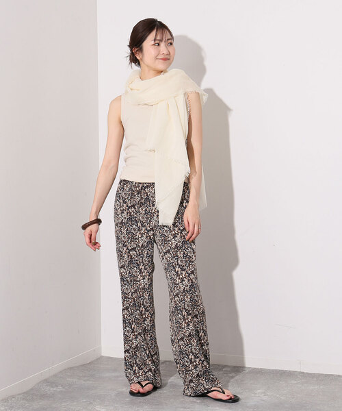 SLOBE IENA（スローブイエナ）の「SLOBE IENA ストール（ストール/ショール・レディース・チャコールグレー/スカイブルー/アイボリー・FREE）」の10枚目の写真