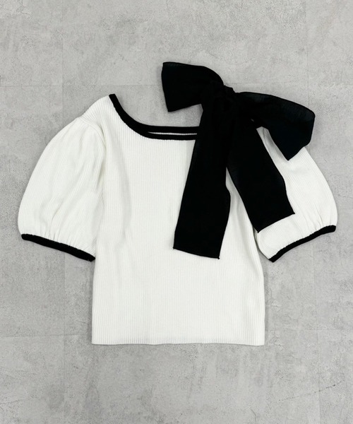 one after another NICE CLAUP(ワンアフターアナザーナイスクラップ)の「リボン取り外し可能/ワンショルリボントップス(ニット/セーター・レディース・オフホワイト/サックスブルー/ブラック/ピンク・FREE)」の19枚目の写真